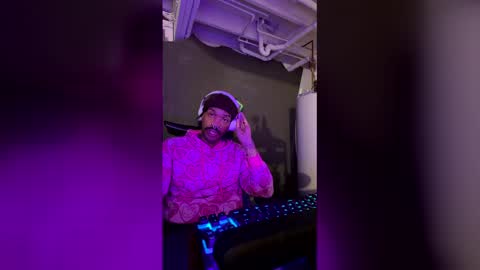 lxrdhxkvgemvsterjuice online show from 04/30/26, 08:57