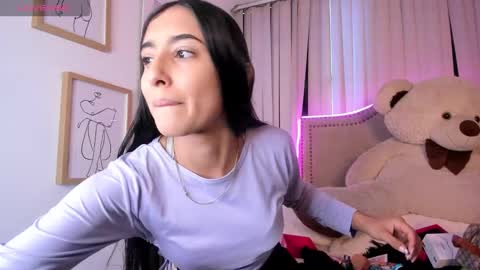 lya_brown online show from 03/19/26, 11:25