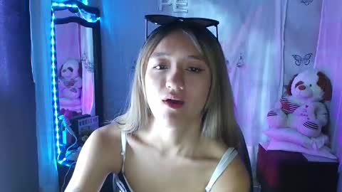 Call me Lia  online show from 09/12/25, 09:48