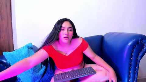 LYA DUBOIS  online show from 02/12/26, 01:28