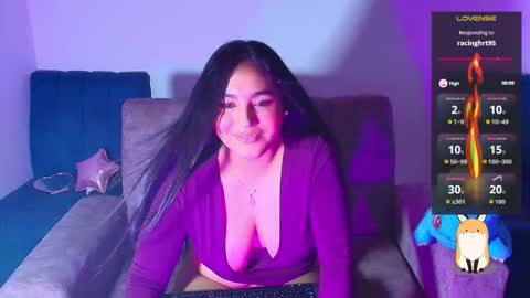 LYA DUBOIS  online show from 03/18/26, 10:13