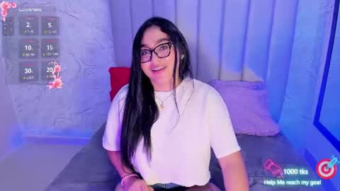 Snapshot of lya_dubois_ chatting on 06/25/26, 10:03 LYA DUBOIS online show from 06/25/26, 10:03