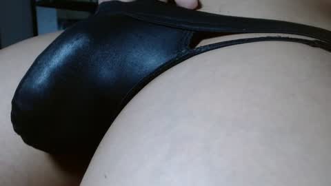 Snapshot of lya_mcconellts chatting on 12/17/24, 05:36 Lya Mcconell online show from 12/17/24, 05:36