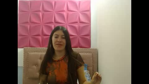 lyacoopper online show from 11/20/25, 05:56