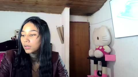 Snapshot of lyam_ebony chatting on 05/01/26, 02:21 lyam_ebony online show from 05/01/26, 02:21