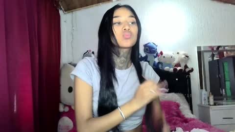 Snapshot of lyam_ebony chatting on 05/14/26, 02:13 lyam_ebony online show from 05/14/26, 02:13