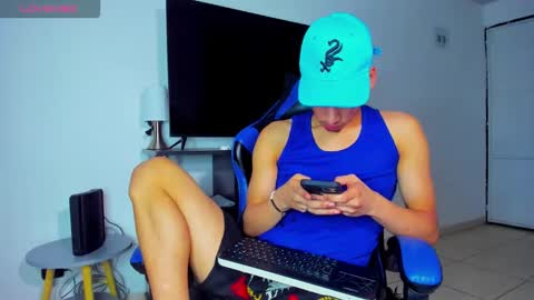 Lyam online show from 04/05/26, 07:49