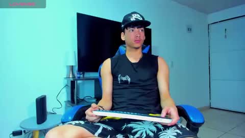 Lyam online show from 05/13/26, 04:10
