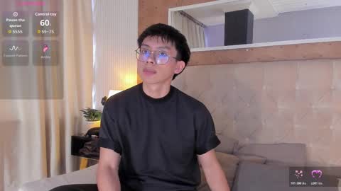 Lyan online show from 11/15/25, 07:10