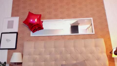 Lyan online show from 02/25/26, 02:54