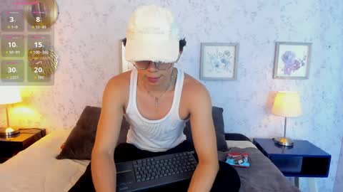 Lyan online show from 05/13/26, 08:06