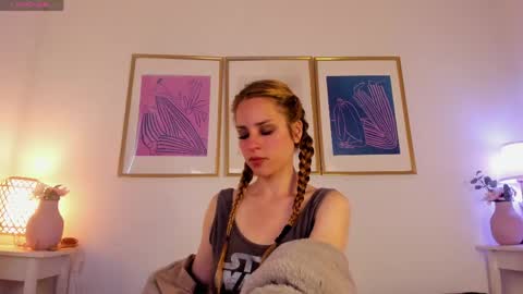 LYA online show from 05/30/26, 11:40