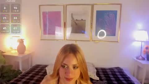 Snapshot of lyana_xz chatting on 07/10/26, 11:24 LYA online show from 07/10/26, 11:24