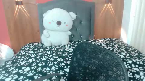 lyanamerry03 online show from 03/24/26, 11:37