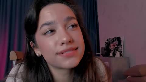 Snapshot of lyanna_tale chatting on 10/14/25, 08:31 Lyanna online show from 10/14/25, 08:31