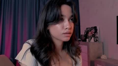 Snapshot of lyanna_tale chatting on 10/16/25, 08:32 Lyanna online show from 10/16/25, 08:32