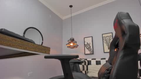 Snapshot of lyarobbie chatting on 09/20/25, 11:22 Lya Robbie online show from 09/20/25, 11:22