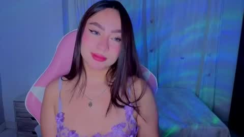 Snapshot of lyavalmont chatting on 06/08/26, 01:28 lyavalmont online show from 06/08/26, 01:28