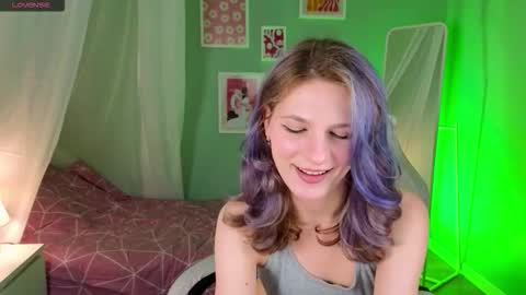 lychee__chan online show from 03/18/26, 12:30