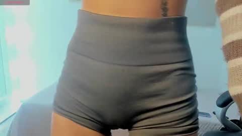  Lycoris  online show from 12/18/25, 09:54