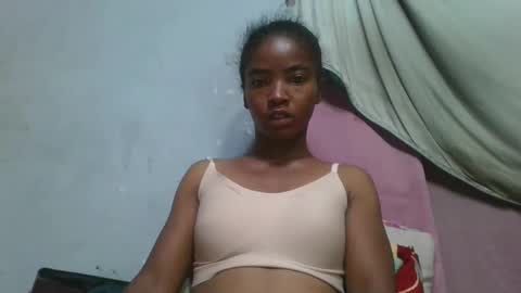 Snapshot of lydie856696 chatting on 04/28/26, 02:27 lydie856696 online show from 04/28/26, 02:27