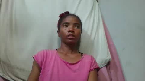 Snapshot of lydie856696 chatting on 05/13/26, 06:00 lydie856696 online show from 05/13/26, 06:00