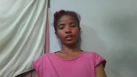 Snapshot of lydie856696 chatting on 05/18/26, 04:46 lydie856696 online show from 05/18/26, 04:46
