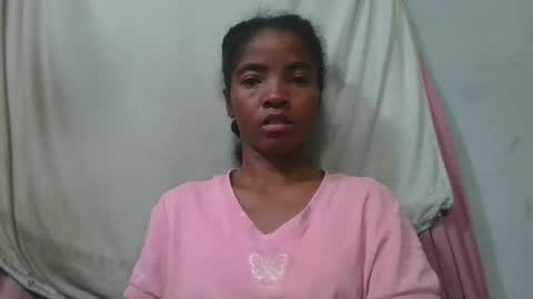 Snapshot of lydie856696 chatting on 05/21/26, 08:05 lydie856696 online show from 05/21/26, 08:05