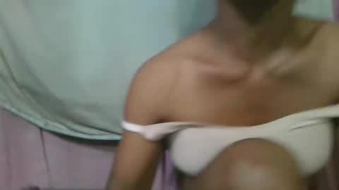 Snapshot of lydie856696 chatting on 05/25/26, 04:13 lydie856696 online show from 05/25/26, 04:13