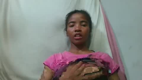 Snapshot of lydie856696 chatting on 05/28/26, 02:47 lydie856696 online show from 05/28/26, 02:47
