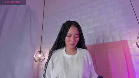 Snapshot of lyhana_lee chatting on 01/31/25, 12:07 Lyhana Lee online show from 01/31/25, 12:07