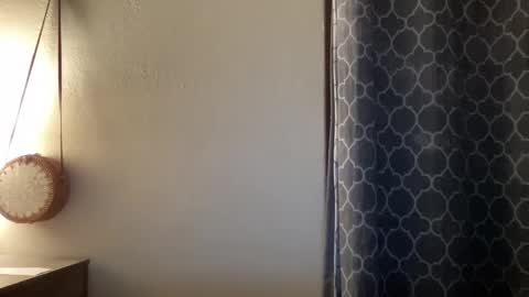 Snapshot of lylajades chatting on 10/16/25, 02:34 Olivia online show from 10/16/25, 02:34