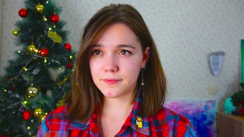 Snapshot of lyle_art chatting on 12/28/24, 06:28 hi im Lyle online show from 12/28/24, 06:28