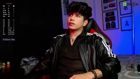 Snapshot of lylebennett_ chatting on 11/16/25, 12:11 Lyle Bennett Freelance Model online show from 11/16/25, 12:11