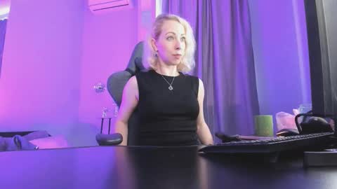 Lylith Skye NO NUDE model online show from 09/21/25, 10:50