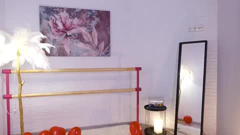 Lyly   online show from 02/10/25, 05:25