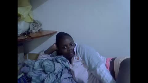 lyn_anna online show from 02/07/26, 04:49