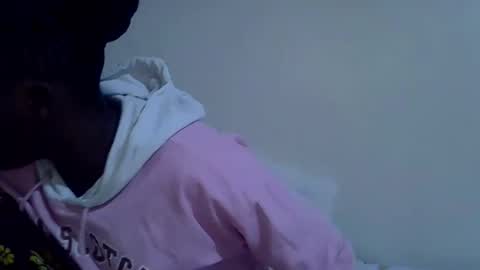 lyn_anna online show from 04/04/26, 05:49