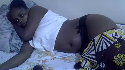 lyn_anna online show from 04/18/26, 01:48