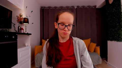 Sara online show from 02/16/25, 11:16