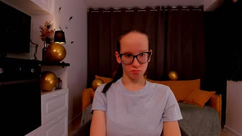 Sara online show from 02/24/25, 07:41