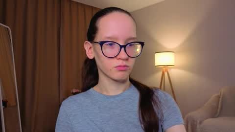 Sara online show from 01/10/26, 04:09