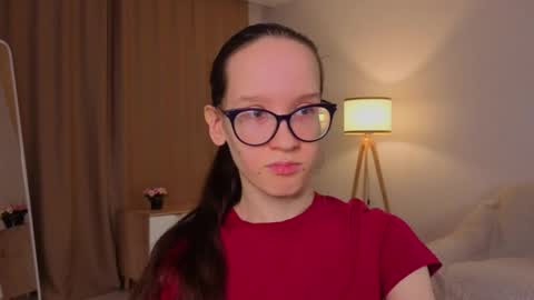 Sara online show from 03/15/26, 04:13