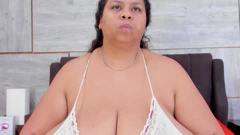 Lynn jonnes online show from 01/15/25, 07:05