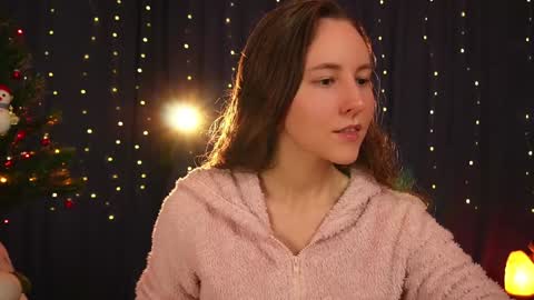 Lynn online show from 01/01/25, 05:01