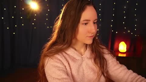 Lynn online show from 01/28/25, 10:02