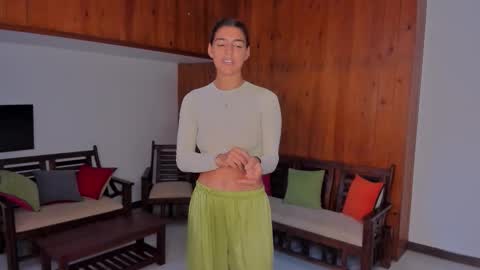 Snapshot of lynn_jackson chatting on 11/30/25, 04:49 LYNN online show from 11/30/25, 04:49