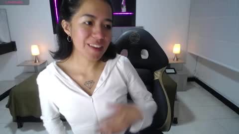 lynn_turner_ online show from 03/07/26, 01:19