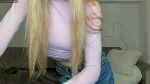 Snapshot of lynnadream_ chatting on 05/29/26, 02:31 lynnadream_ online show from 05/29/26, 02:31