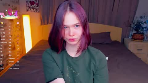 Cozy Lynns room online show from 12/05/25, 09:29